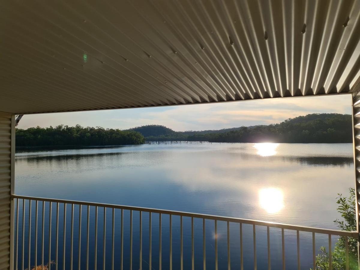 De Lago Resort On Lake Bennett Екстериор снимка